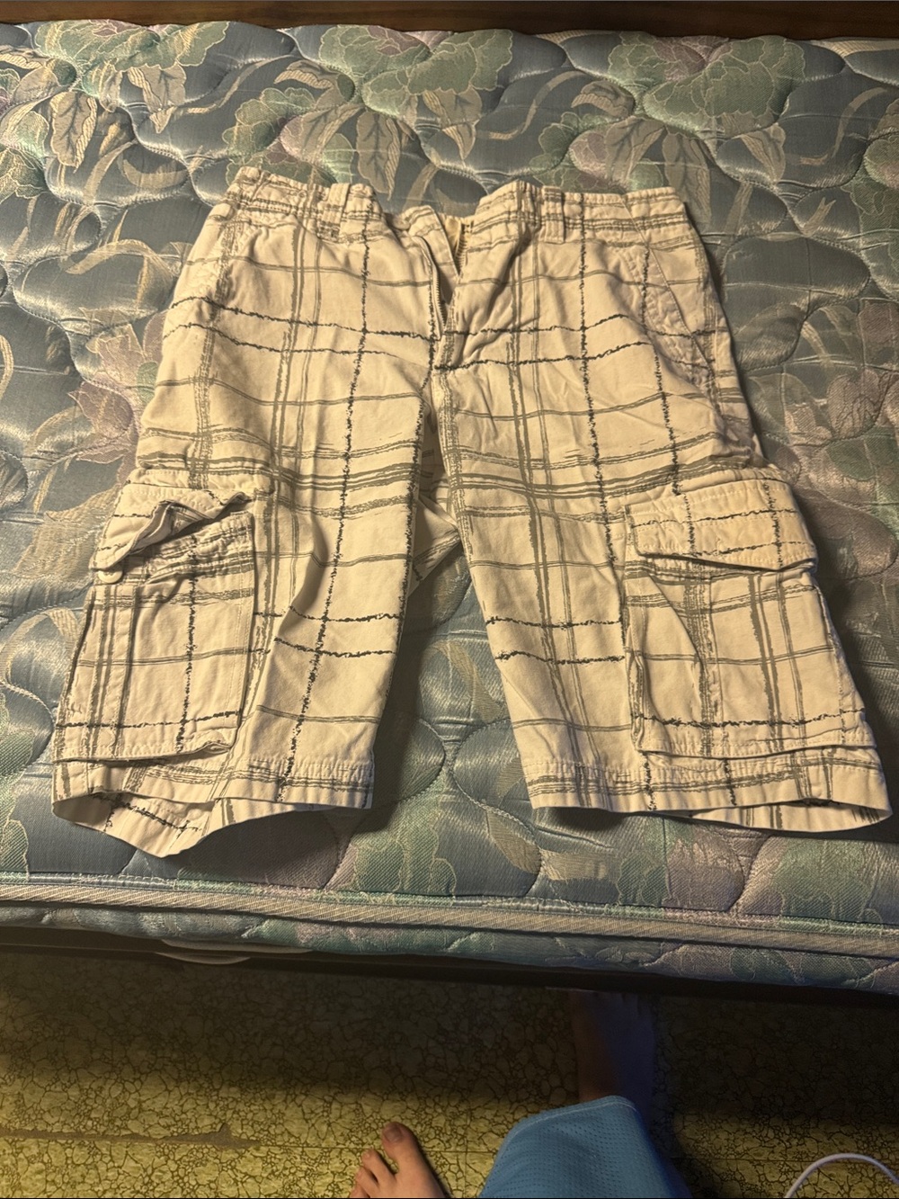 urban pipeline Beige Plaid Cargo Shorts